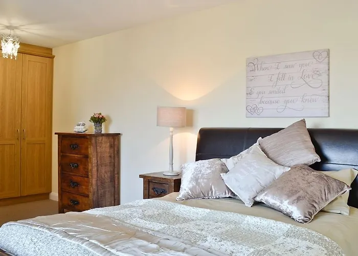 The Penthouse- The Kingsley Collection
